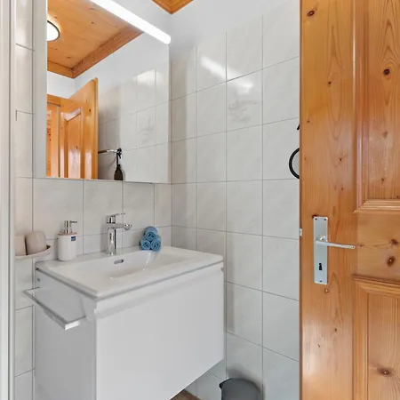 Gemütliches Mit Privater Sauna Und Schöner Aussicht Küblis